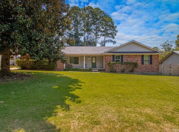 15 Park Drive, Bryant, AR 72022