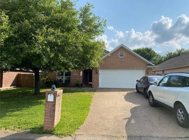 3712 Ardenne Court, College Station, TX 77845-5982