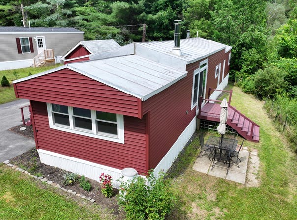 16 Raven Road, Augusta, ME 04330