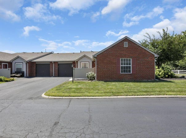 1189 Stoneycreek Court, Lancaster, OH 43130