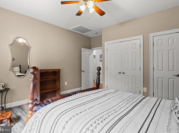 7312 OAK LANE, MARSHALL, VA 20115