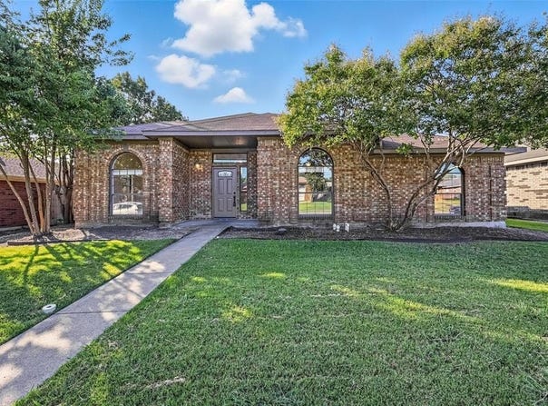 3416 Aster Lane, Rowlett, TX 75089
