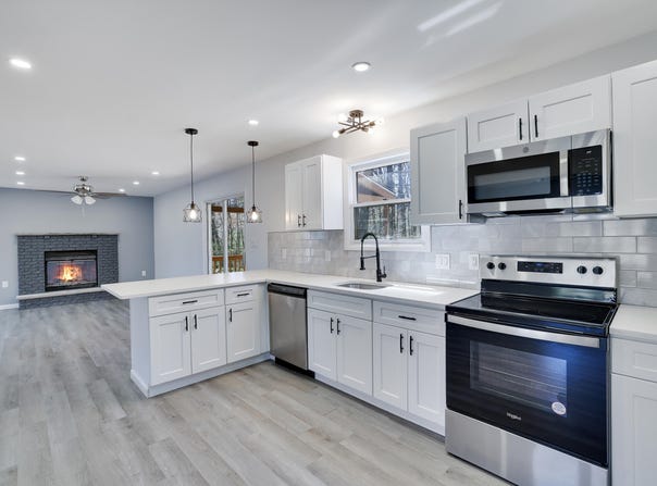 3243 Birch Hill Drive, Tannersville, PA 18372