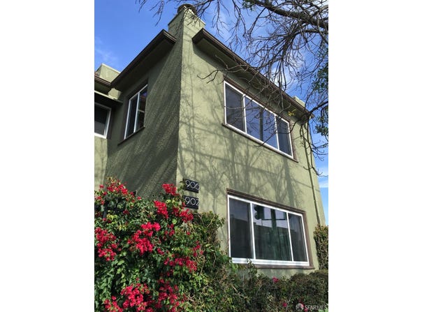 906 40th Street, Oakland, CA 94608
