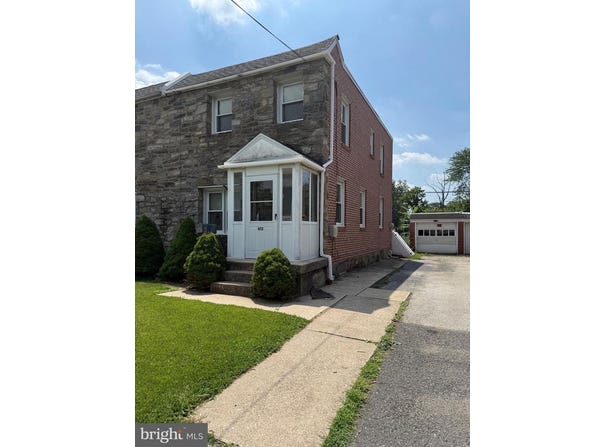 613 N MANOA RD, HAVERTOWN, PA 19083