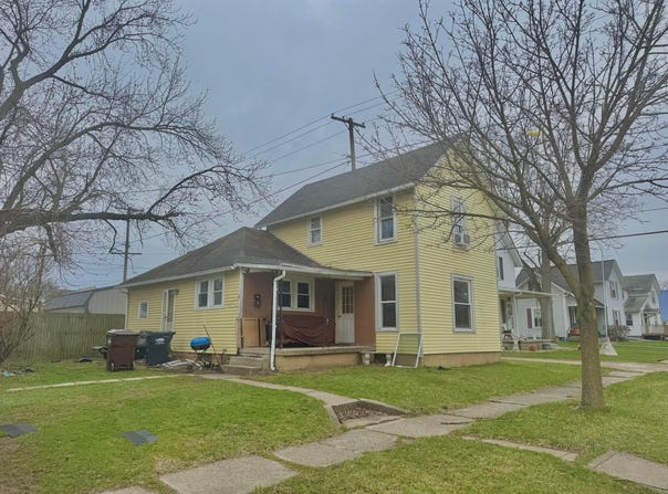 511 W Maple Street, Willard, OH 44890