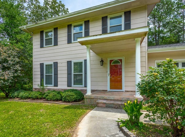 8217 Rolling Stone Lane, Ooltewah, TN 37363