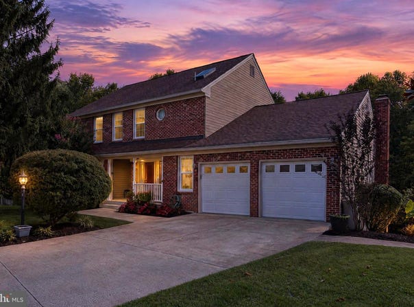 215 HEATHER GLEN Road, STERLING, VA 20165