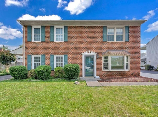 1312 Parksdale Manor DR, Salem, VA 24153