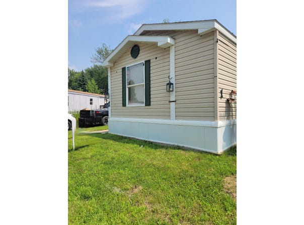 2408 25th St. #1, Spirit Lake, IA 51360