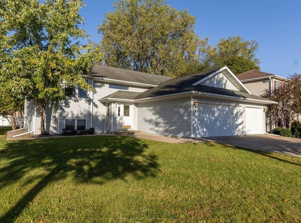 919 Oak Ave - North, Onalaska, WI 54650