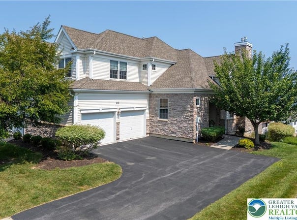 210 Inverness Circle, Easton, PA 18042