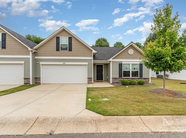 1405 Amberlight Circle, Salisbury, NC 28144