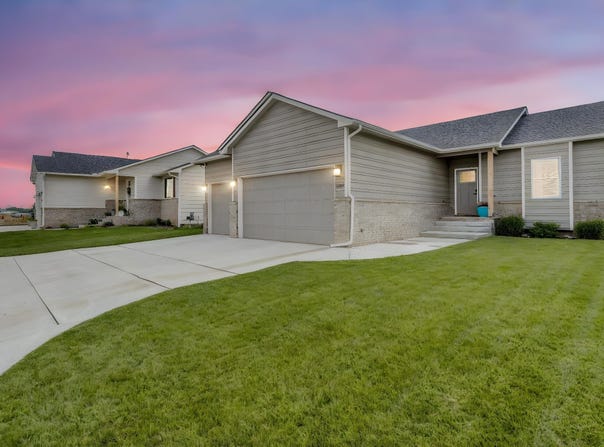5428 N Saint Paul Ct, Wichita, KS 67204