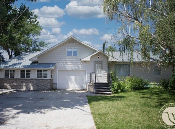 702 2nd W, Hardin, MT 59034