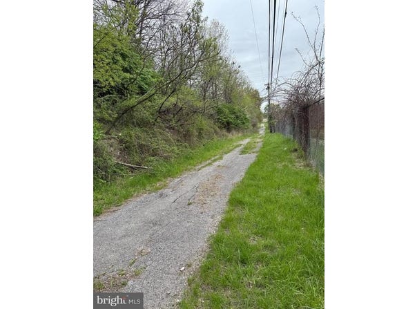 545 S 1ST AVENUE, COATESVILLE, PA 19320