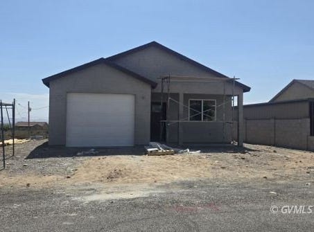 8467 S Navajo Dr, Safford, AZ 85546