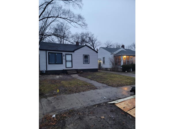 15365 Braile Street, Detroit, MI 48223