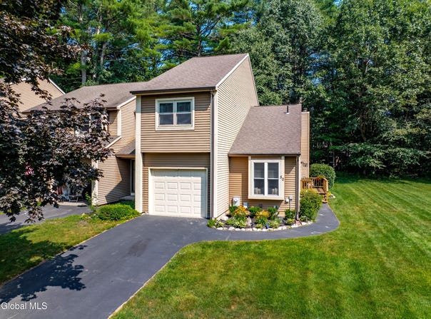 50 Castleberry Drive, Wilton, NY 12831