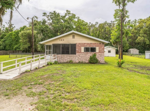160 Southwest 9th Avenue, Lake Butler, FL 32054