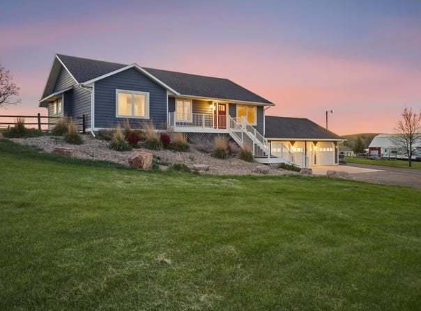 1605 Arizona Avenue, Spearfish, SD 57783