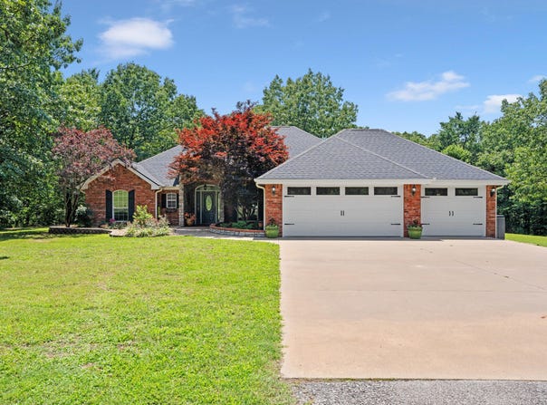 61171 E 340 Road, Grove, OK 74344