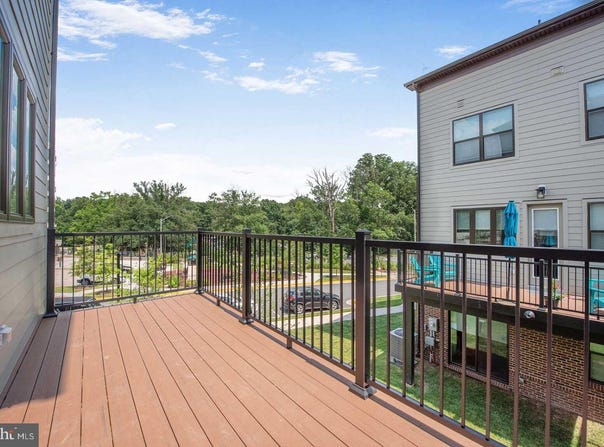 1605 FELLOWSHIP SQUARE, RESTON, VA 20190