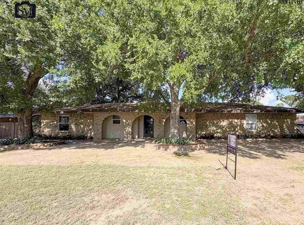 1007 ARTHUR STREET, Burkburnett, TX 76354