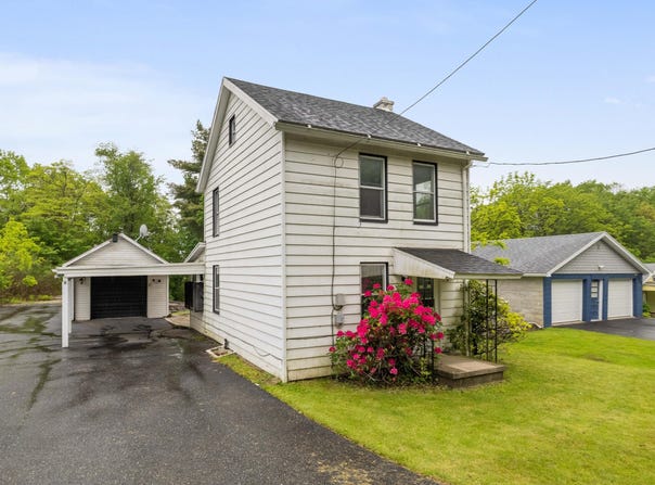 735 Beaver Run Drive, Lehighton, PA 18235