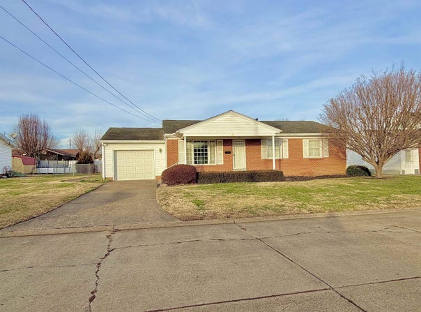 509 McNeil Ave, Point Pleasant, WV 25550