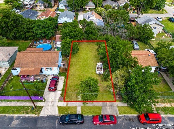 718 S OLIVE ST, San Antonio, TX 78203-1636