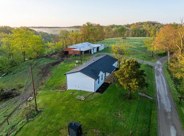 10356  Dozer Ridge Rd, Blue Rock, OH 43720