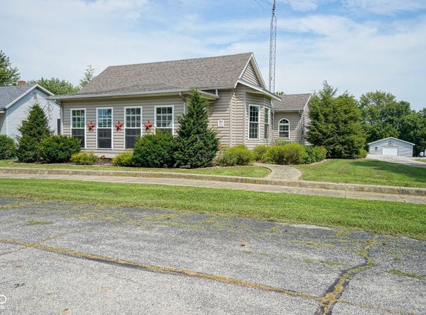 206 W Ridge Street, Newtown, IN 47969