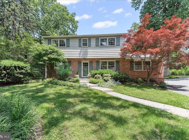 221 ROYAL AVE, WYNCOTE, PA 19095