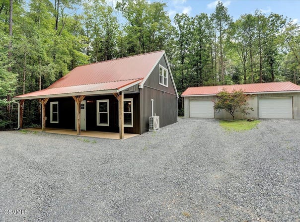 509 FISHER Circle, Mifflinburg, PA 17844