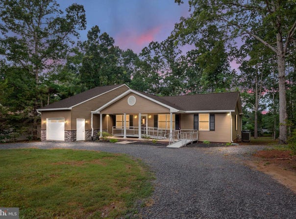 122 YORKTOWN Boulevard, LOCUST GROVE, VA 22508