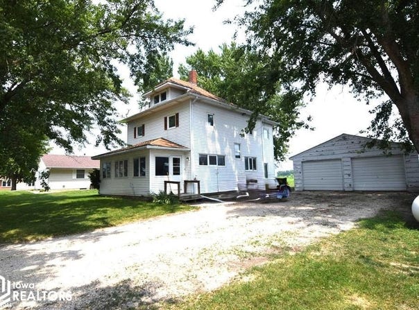 206 Percival Street, Woolstock, IA 50599