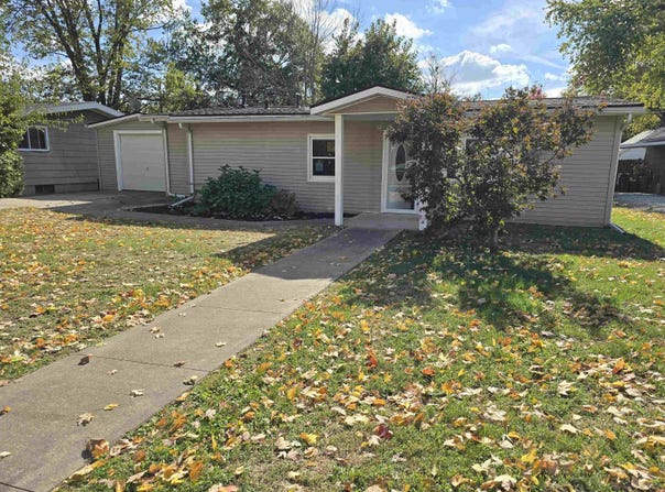 131 W Barsi Boulevard, MACOMB, IL 61455
