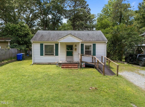 101 Goldston Drive, Carrboro, NC 27510
