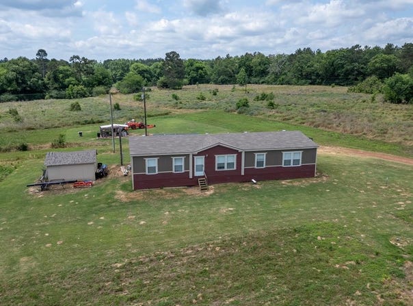 601 County Road 134, GARRISON, TX 75946