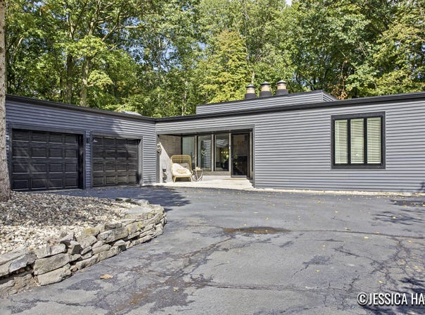 4776 Pinnacle Court SW, Wyoming, MI 49519