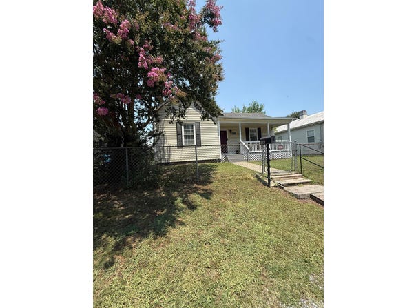 2213 Russell AVE SW, Roanoke, VA 24015