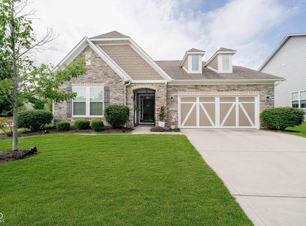 801 Oaklawn Drive, Westfield, IN 46074