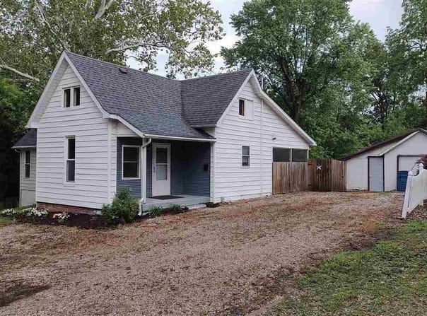 305 E Johnson, Sullivan, IN 47882