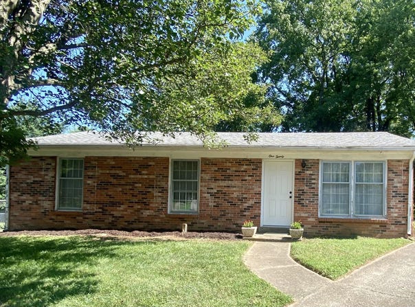 120 Dan Drive, Versailles, KY 40383