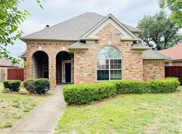 1217 WOODTHORPE Drive, Mesquite, TX 75181