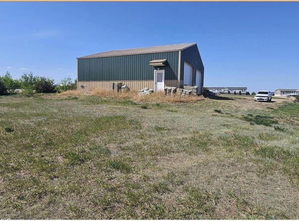 4944 14f St NW, Garrison, ND 58540