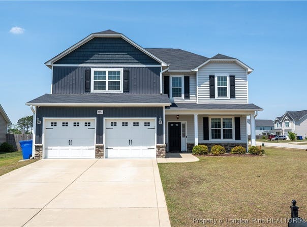 5753 Pondhaven Drive, Fayetteville, NC 28314