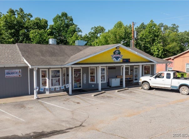 14160 & 14162 Highway P, Gravois Mills, MO 65037
