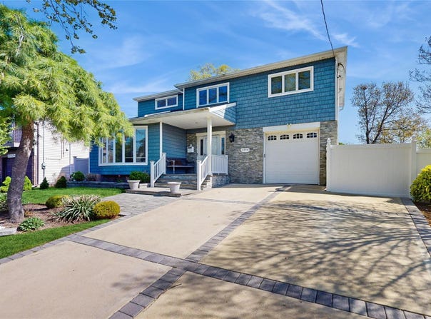 3359 Knight Street, Oceanside, NY 11572